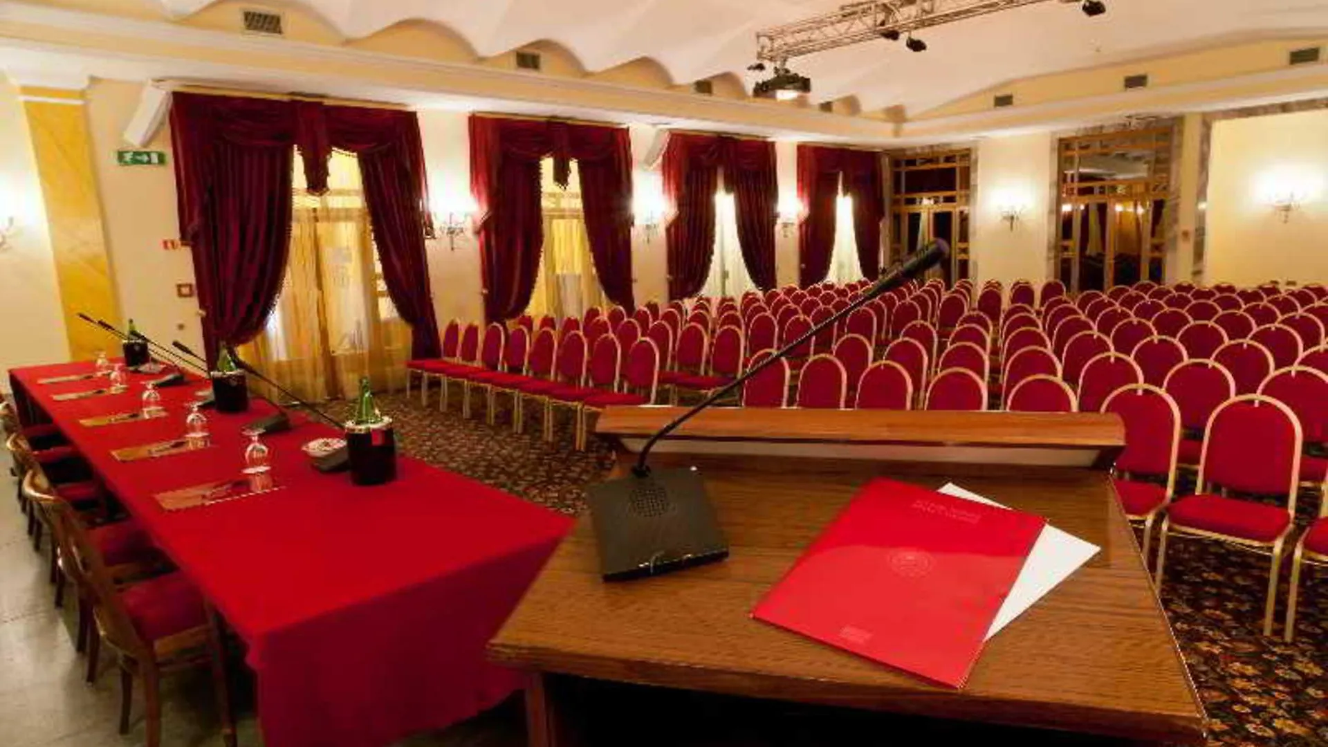 Bettoja Hotel Massimo D'Azeglio Rome